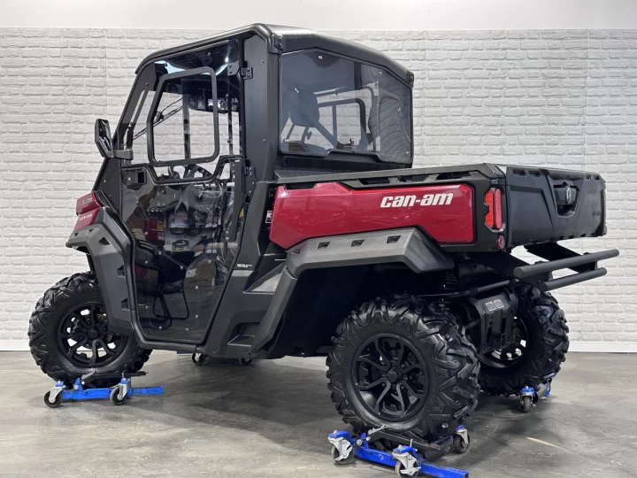 2016 BRP CAN-AM DEFENDER XT HD-10 EFI + 4WD + DPS + CABINE + CHAUFRETTE + 11130 KM + RARE & A1 