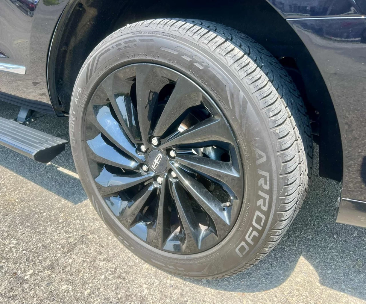 2021 LINCOLN NAVIGATOR EDITION RESERVE + MAGS 22'' + 7 PASSAGERS + TOUTE ÉQUIPÉE  Main Image