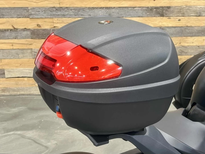 2019 BRP CAN-AM RYKER 600 ACE EFI + PARE-BRISE + COFFRE DE STORAGE + DAMPER + 23714 KM 