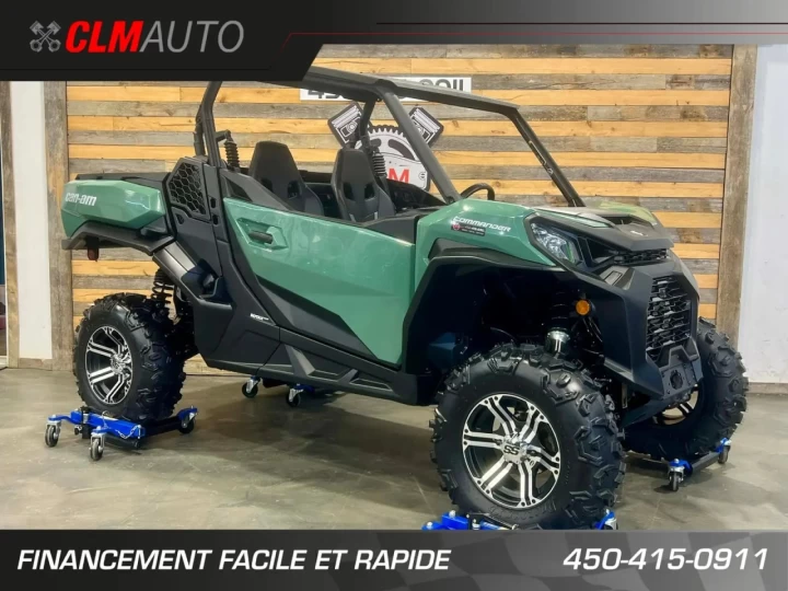 2025 BRP CAN-AM COMMANDER 700 EFI + 4X4 + DPS + MAGS & PNEUS NEUFS + SEULEMENT 2759 KM + RARE & CONDITION A1 