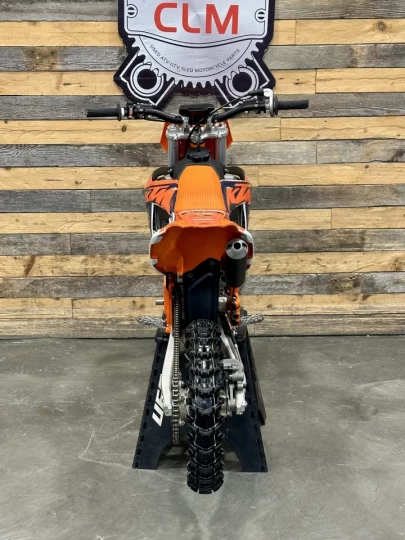 2024 KTM 65 SX + 2 TEMPS + SEULEMENT 58 HR + JEUNE / ENFANT MX - MOTOCROSS + RARE & A1 