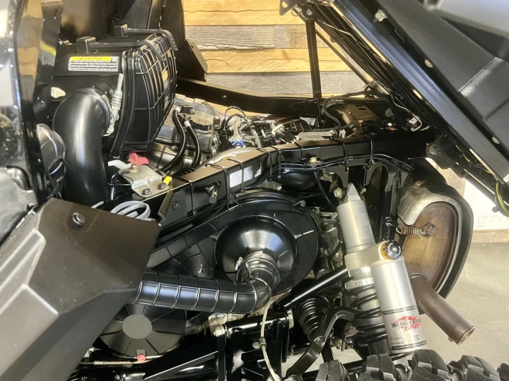 2023 POLARIS GENERAL 4 XP 1000 DLX-DELUXE EDITION + 4X4 + EPS + RIDE COMMAND GPS - AUDIO + 4 PASSAGERS + GARANTIE SEPT 2028 