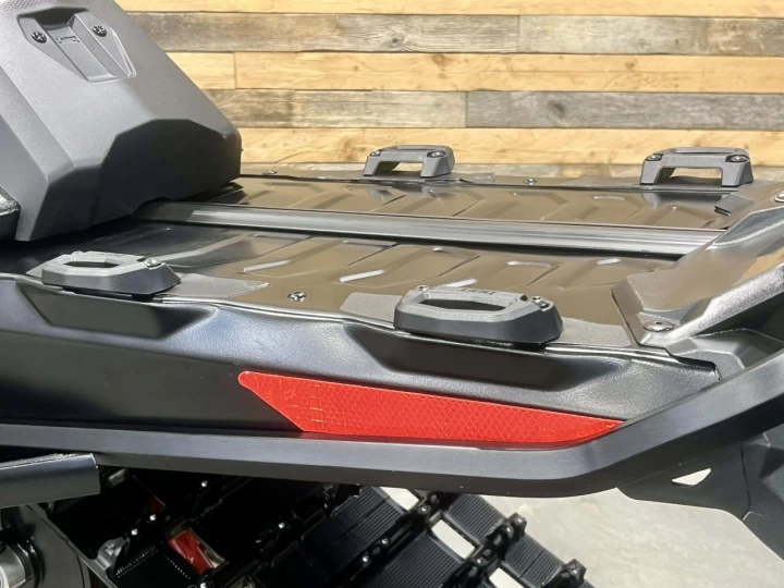 2022 BRP SKI-DOO RENEGADE X-RS 850 E-TEC 137'' + REV GEN4 + MODELE & COULEUR RARE + A1 