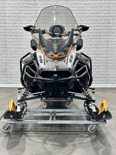 2023 BRP SKI-DOO EXPEDITION S.E = SPECIAL EDITION 900 ACE TURBO EFI 130 HP WT = WIDE TRACK 154'' X 20'' + BANC PASSAGER + 7555 KM + COULEUR RARE & A1 