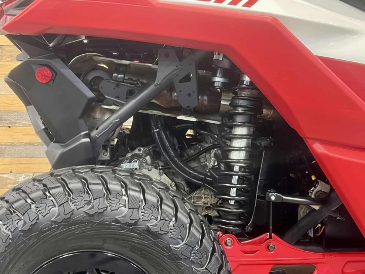 2024 BRP CAN-AM MAVERICK X3 X-RC TURBO RR 200 HP + DPS + 4X4 + 64'' + FOX QS3 + 4351 KM 