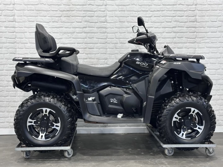 2023 CF MOTO C-FORCE 600 EFI TOURING + 4WD + EPS + 1959 KM + 2 PASSAGERS + GARANTIE 2028 + RARE & A1 
