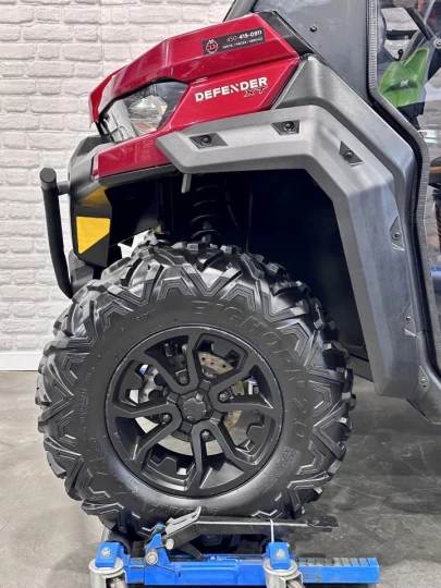 2016 BRP CAN-AM DEFENDER XT HD-10 EFI + 4WD + DPS + CABINE + CHAUFRETTE + 11130 KM + RARE & A1 