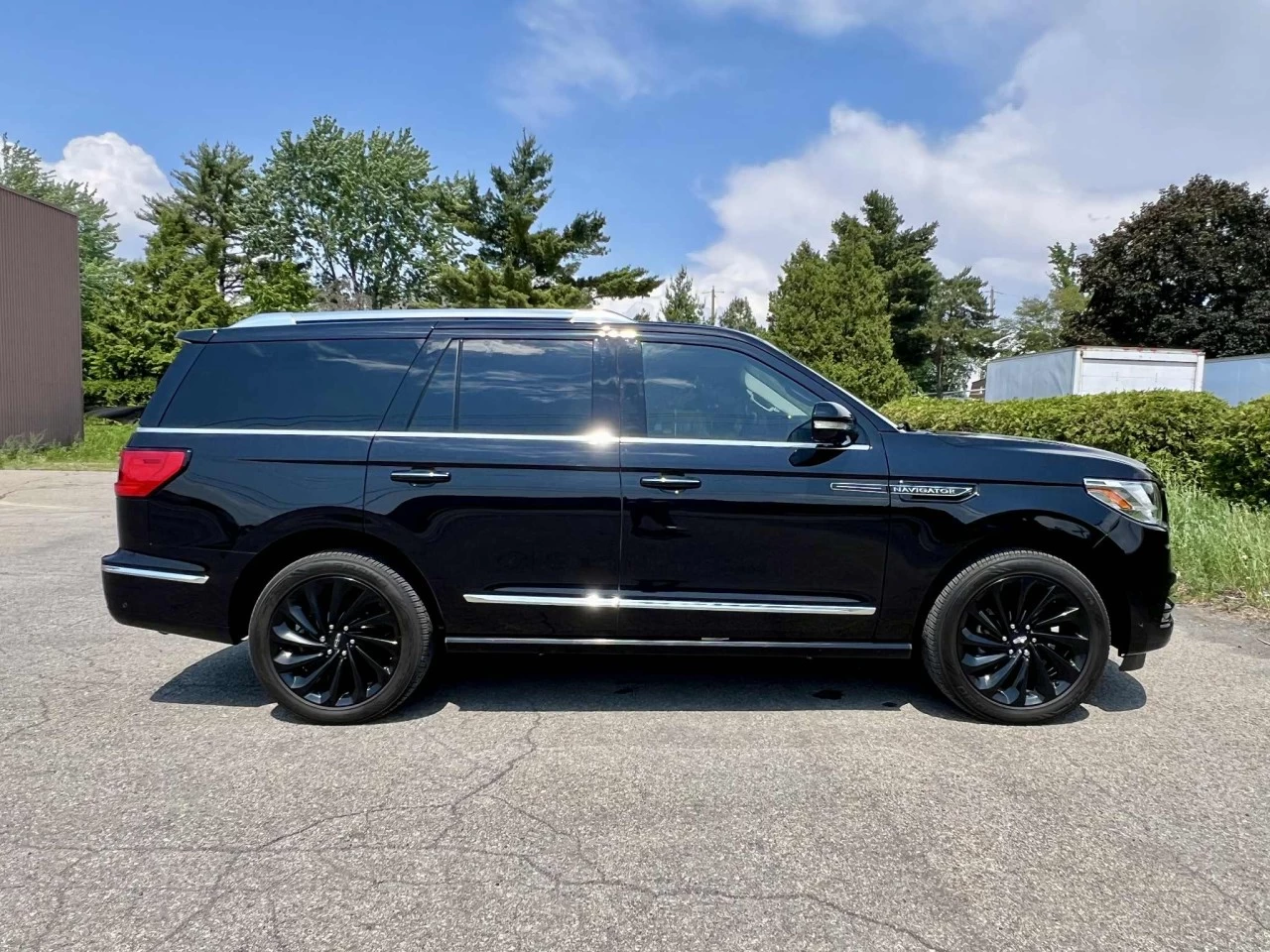 2021 LINCOLN NAVIGATOR EDITION RESERVE + MAGS 22'' + 7 PASSAGERS + TOUTE ÉQUIPÉE  Main Image