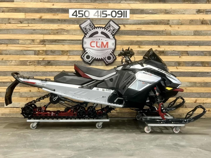 2024 BRP SKI-DOO RENEGADE X-RS 900 ACE TURBO ''R'' 180 H.P + PLATEFORME REV GEN5 + 7911 KM + CONDITION A1 