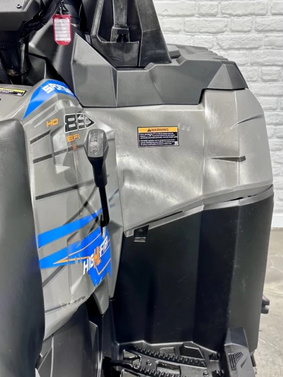 2023 POLARIS SPORTSMAN 850 EFI H.O ÉDITION HIGH LIFTER + 4WD + BAS KM 2490 KM + COULEURS RARE 