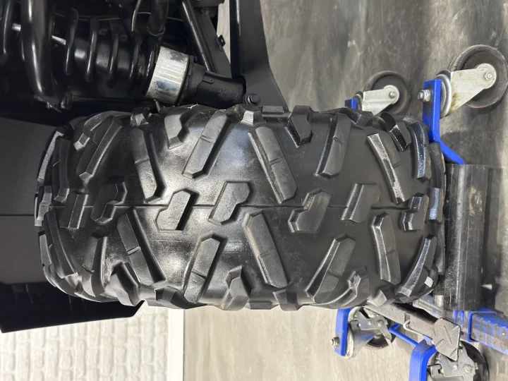 2016 BRP CAN-AM DEFENDER XT HD-10 EFI + 4WD + DPS + CABINE + CHAUFRETTE + 11130 KM + RARE & A1 