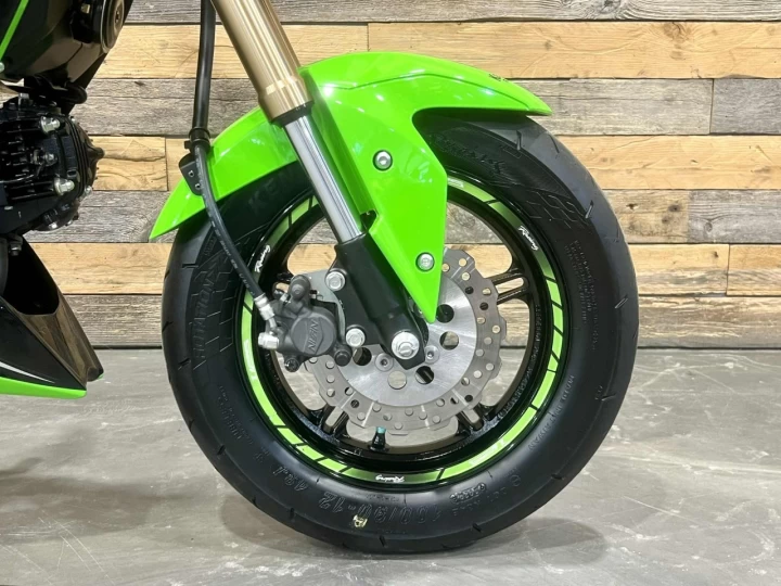2017 KAWASAKI Z125 PRO + 4 VITESSES + SEULEMENT 4394 KM + RARE & CONDITION A1 