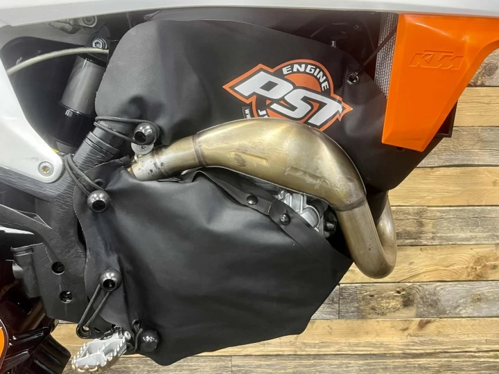 2019 KTM SX-F 450 EFI + 4 TEMPS + SEULEMENT 92 HR + BEAUCOUP D'OPTIONS $$$ + RARE & CONDITION A1 