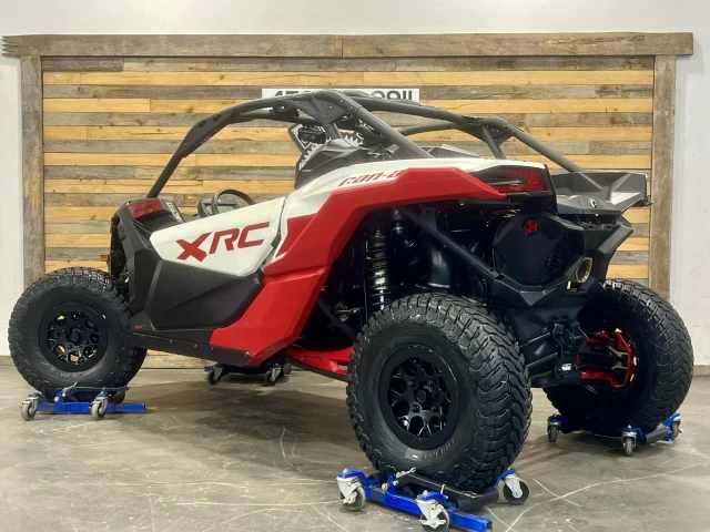 BRP CAN-AM MAVERICK X3 X-RC TURBO RR 200 HP + DPS + 4X4 + 64'' + FOX QS3 + 4351 KM  2024
