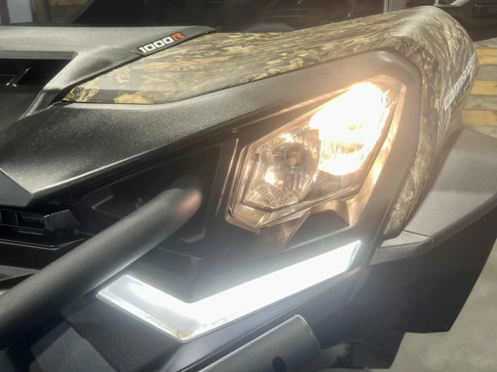 2021 BRP CAN-AM COMMANDER XT 1000R EFI + 4X4 + DPS + 5439 KM + CONDITION A1 