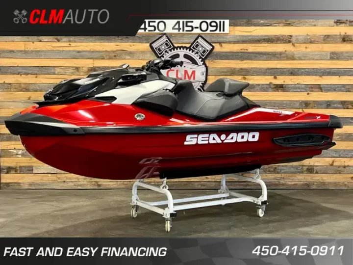 2024 BRP SEA-DOO RXP-X 325 HP + IBR + VTS + AUDIO PREMUIM + ENSEMBLE TECHNOLOGIE + SEULEMENT 4 HR + RARE & IMPECCABLE A1 