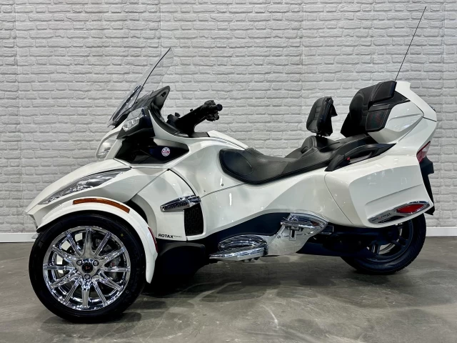 BRP CAN-AM SPYDER RT LIMITED SE-5 (SEMI-AUTOMATIQUE + ENSEMBLE CHROME + DOSSIER + 43092 KM + RARE & A1  2013