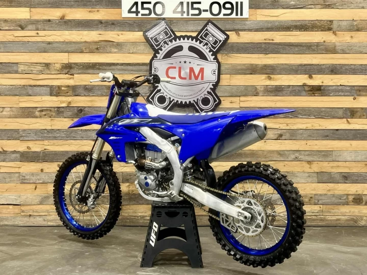2023 YAMAHA YZ 450F EFI + 4 TEMPS + SEULEMENT 17 HR + MX-ENDURO-SNOWBIKE + CONDITION A1 