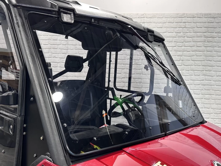 2016 BRP CAN-AM DEFENDER XT HD-10 EFI + 4WD + DPS + CABINE + CHAUFRETTE + 11130 KM + RARE & A1 