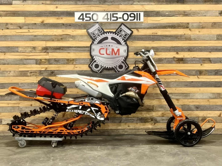 2019 KTM SX-F 450 EFI + 4 TEMPS + SEULEMENT 92 HR + BEAUCOUP D'OPTIONS $$$ + RARE & CONDITION A1 