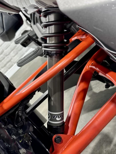 2015 BRP CAN-AM SPYDER F3-S SE-6 (SEMI-AUTOMATIQUE) + ROTAX 1330 cc + FOX + PARE-BRISE + DOSSIER + RARE & A1 