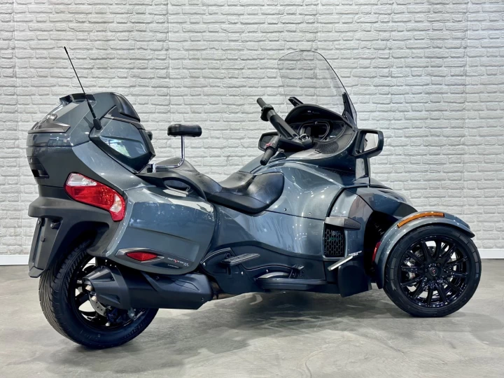 2018 BRP CAN-AM SPYDER RT LIMITED EDITION DARK SE-6 (SEMI-AUTOMATIQUE) ROTAX 1330 cc ACE EFI + 56197 KM + RARE & A1 