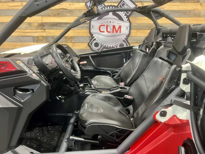 2024 BRP CAN-AM MAVERICK X3 X-RC TURBO RR 200 HP + DPS + 4X4 + 64'' + FOX QS3 + 4351 KM 