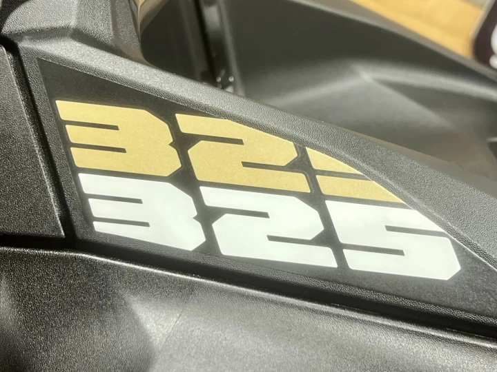 2025 BRP SEA-DOO RXP-X 325 H.P + IBR + VTS + PREMIUM AUDIO + TECH PKG + 4 HR + RARE & A1 