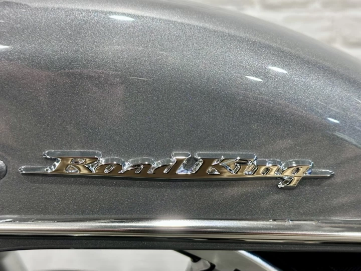 2022 HARLEY DAVIDSON FLHR ROAD KING 107 p.c = 1746 cc EFI + SEULEMENT 29173 KM + RARE & A1 