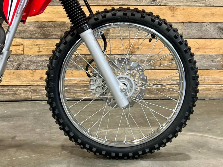2019 HONDA CRF 125F + MODELE A GROSSE ROUES +/- 20 HR + 4 TEMPS + RARE & CONDITION A1 
