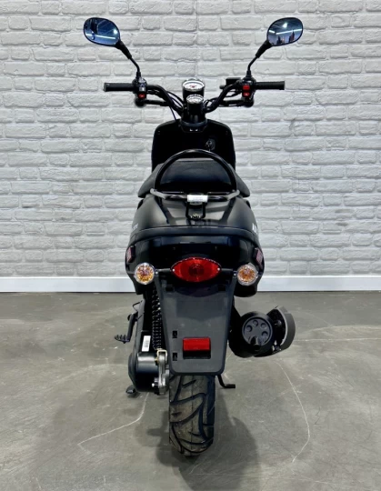 2026 ADLY SCOOTER BULLSEYE GTC 50 cc + 2 TEMPS + NEUF 0 KM + EN INVENTAIRE & LIVRAISION RAPIDE 
