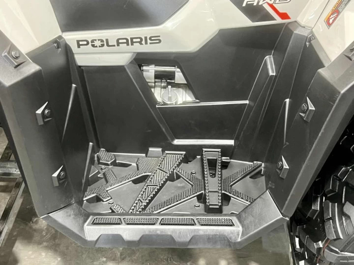 2023 POLARIS SPORTSMAN 850 EFI ULTIMATE TRAIL + 4X4 + EPS + SEULEMENT 534 KM / 34 HR + CONDITION A1 