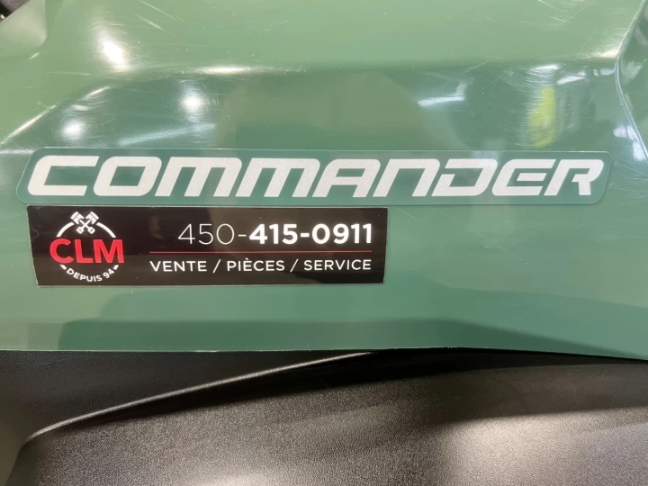 2025 BRP CAN-AM COMMANDER 700 EFI + 4X4 + DPS + MAGS & PNEUS NEUFS + SEULEMENT 2759 KM + RARE & CONDITION A1 
