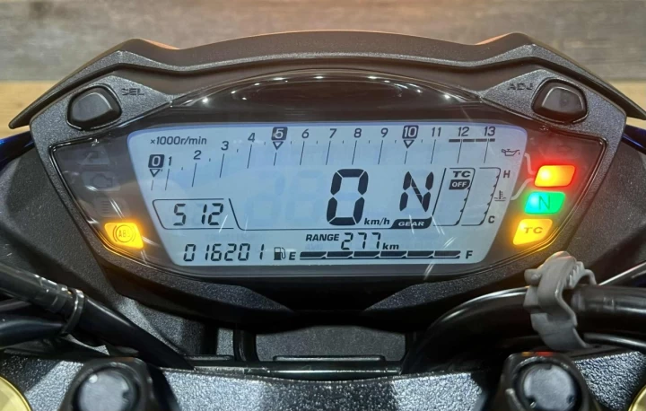 2018 SUZUKI GSX-S 750 A.B.S + PETITE PLAQUE + SEULEMENT 16201 KM 
