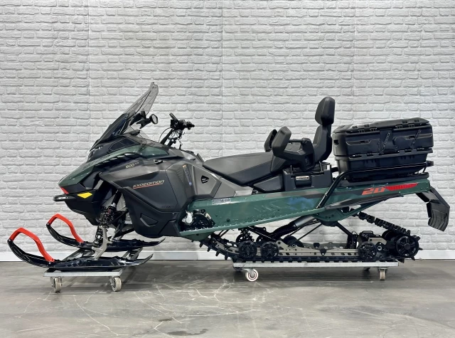 BRP SKI-DOO EXPEDITION S.E - SPECIAL EDITION 900 ACE EFI + REV GEN5 + WT - WIDE TRACK 154'' X 20'' + BANC PASSAGERS + COFFRE LINQ + RARE & A1  2026