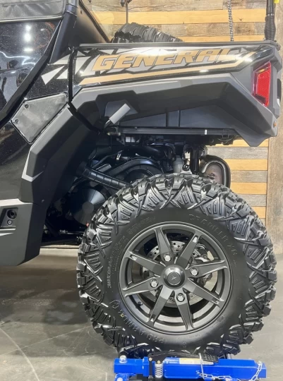 2023 POLARIS GENERAL 4 XP 1000 DLX-DELUXE EDITION + 4X4 + EPS + RIDE COMMAND GPS - AUDIO + 4 PASSAGERS + GARANTIE SEPT 2028 