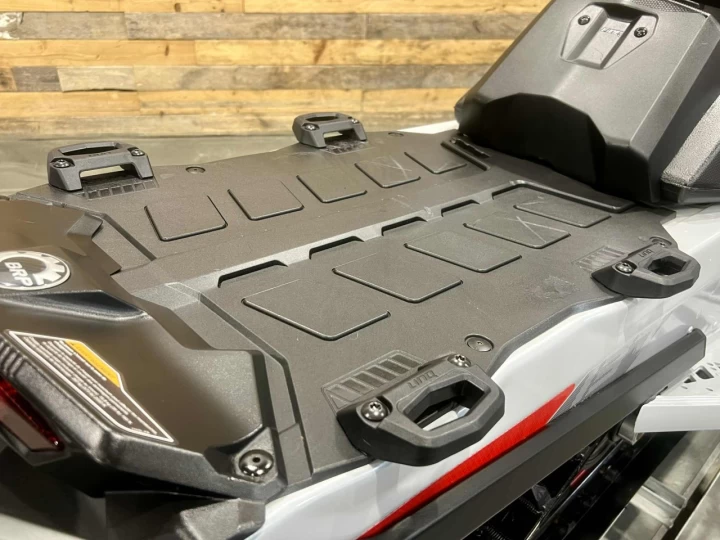 2024 BRP SKI-DOO RENEGADE X-RS 900 ACE TURBO ''R'' 180 H.P + PLATEFORME REV GEN5 + 7911 KM + CONDITION A1 