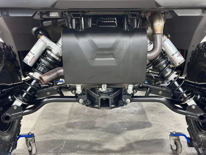 2023 POLARIS GENERAL XP 1000 EFI PREMIUM DELUXE + 4WD + EPS + AUDIO + SEULEMENT 3425 KM + RARE & A1 