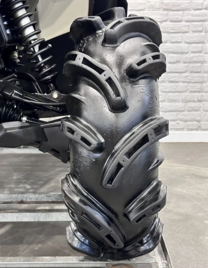 2022 BRP CAN-AM RENEGADE X-MR 650 EFI + 4WD + DPS + FOX + GORILLA 30'' + 2929 KM SEULEMENT + RARE & A1 
