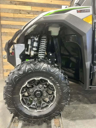 2024 KAWASAKI RIDGE 1000 EFI VERSION XR HVAC + 4X4 + EPS + TOUTE ÉQUIPÉE + GARANTIE NOVEMBRE 2027 + ULTRA RARE & A1 