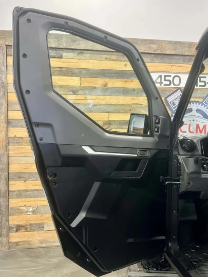 2024 KAWASAKI RIDGE 1000 EFI VERSION XR HVAC + 4X4 + EPS + TOUTE ÉQUIPÉE + GARANTIE NOVEMBRE 2027 + ULTRA RARE & A1 