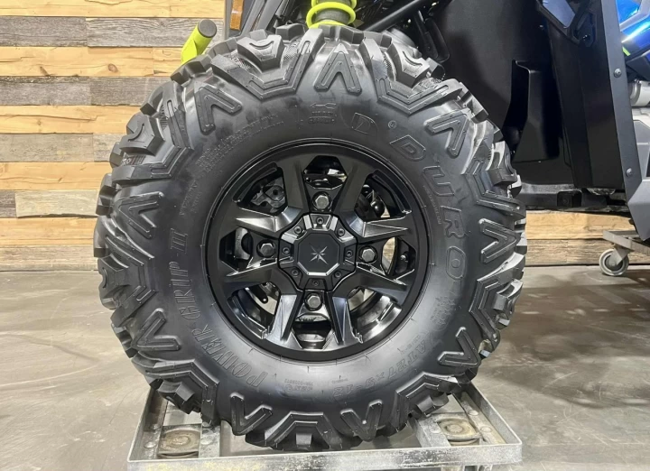 2023 POLARIS SCRAMBLER XP 1000 VERSION ''S'' + 4X4 + EPS + SEULEMENT 2235 KM + GARANTIE JANVIER 2027 + LOOK INCROYABLE 