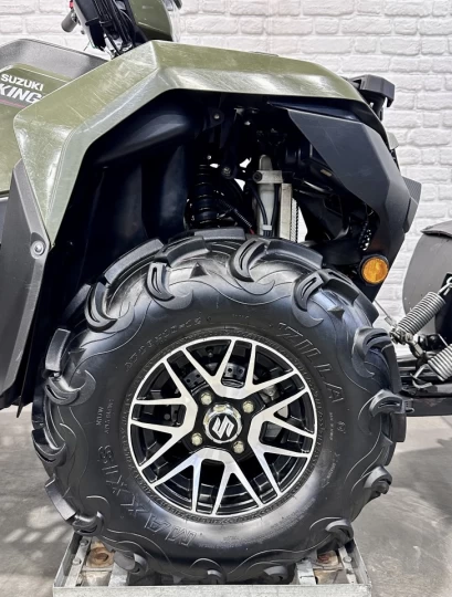 2023 SUZUKI KING QUAD 750 AXI + 4WD + EPS + SEULEMENT 1257 KM + BIEN ÉQUIPÉE + RARE & A1 