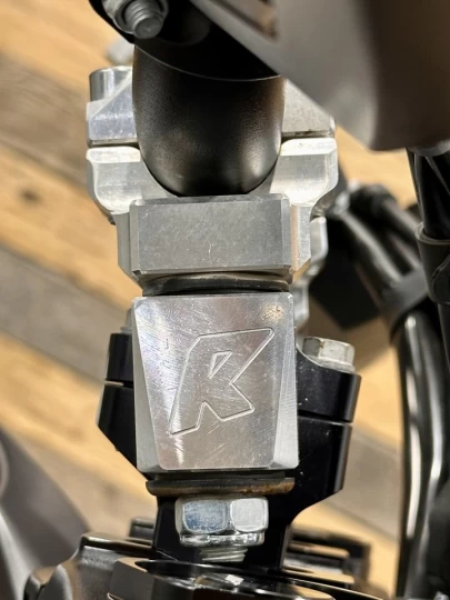 2021 KTM 890 ADVENTURE + A.B.S + BEAUCOUP D'ÉQUIPEMENTS INCLUS $$$ + 18595 KM + RARE & A1 