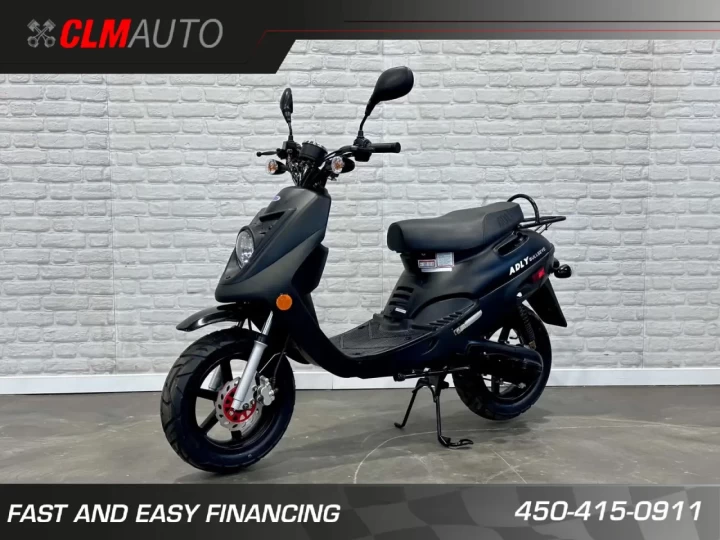 2026 ADLY SCOOTER BULLSEYE GTC 50 cc + 2 TEMPS + NEUF 0 KM + EN INVENTAIRE & LIVRAISION RAPIDE 