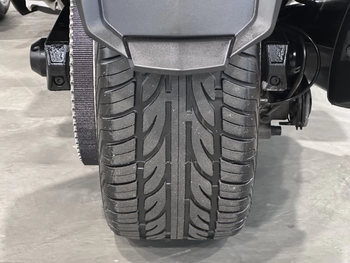 2010 BRP CAN-AM SPYDER RT-S SM-5 (MANUELLE A CLUTCH) + SUSPENSION A AIR + 51197 KM + RARE & A1 