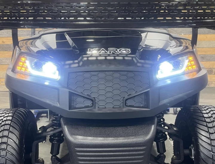 2024 KARO E.V LEGEND CREW + 4 PASSAGERS + BATTERIE LITHIUM + MOTEUR 4000W + 40 KM/H TOP SPEED 