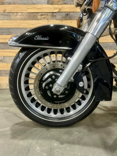 2011 HARLEY-DAVIDSON FLHTC ELECTRA GLIDE CLASSIC + 96 ci = 1584 cc EFI + 92849 KM + RARE & A1 