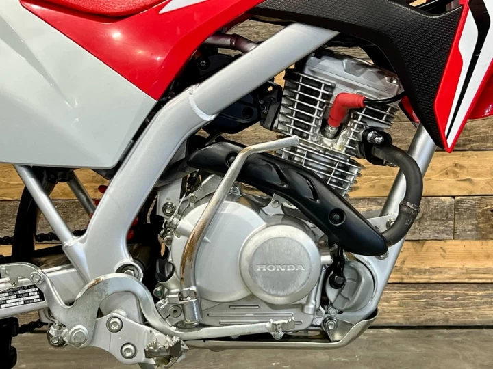 2019 HONDA CRF 125F + MODELE A GROSSE ROUES +/- 20 HR + 4 TEMPS + RARE & CONDITION A1 