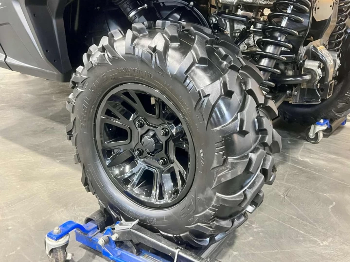 2021 BRP CAN-AM COMMANDER XT 1000R EFI + 4X4 + DPS + 5439 KM + CONDITION A1 